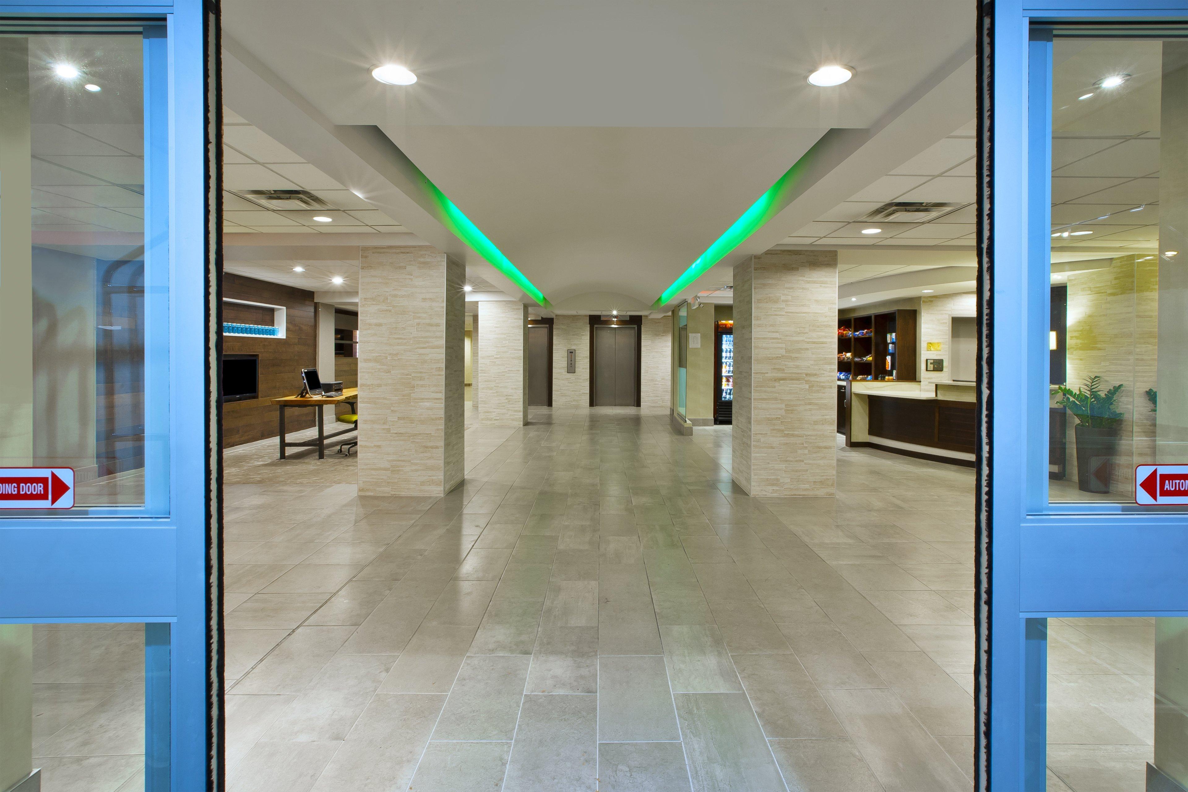 Holiday Inn Columbus Dwtn-Capitol Square By Ihg Exteriör bild